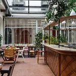 Hotel Grands Boulevards Experimental 4*