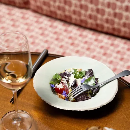 Grands Boulevards Experimental 4*