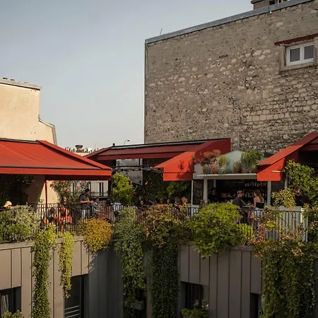 Grands Boulevards Experimental Hotel 4*