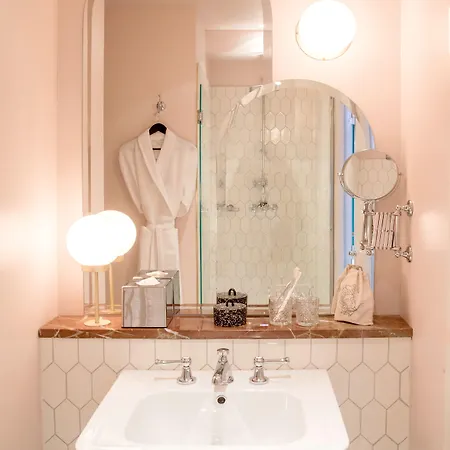 Grands Boulevards Experimental 4*