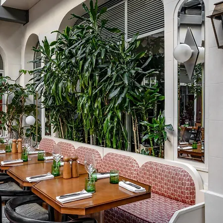 Grands Boulevards Experimental מלון