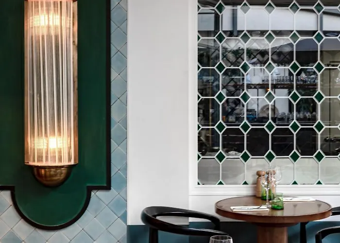 Grands Boulevards Experimental 4* Parigi