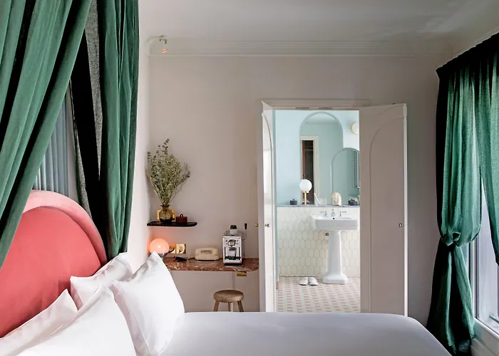 Grands Boulevards Experimental 4*