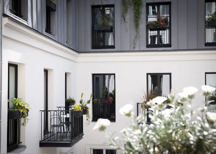 Grands Boulevards Experimental 4* Parigi