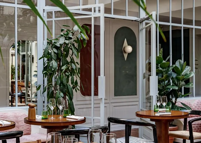 Grands Boulevards Experimental 4* Paris