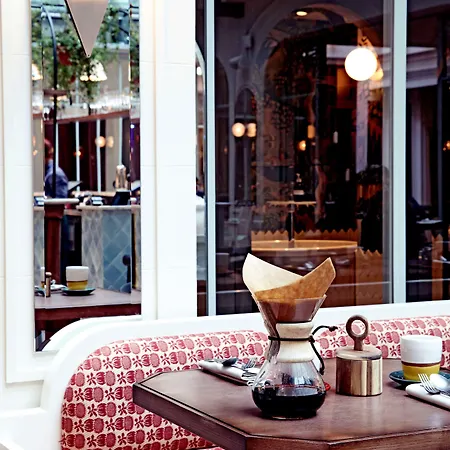 Grands Boulevards Experimental 4* Paris