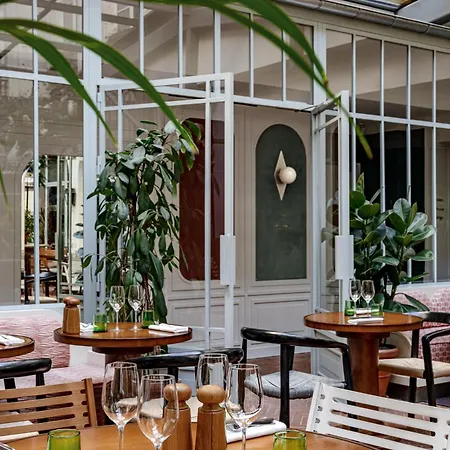 Grands Boulevards Experimental 4* Paris